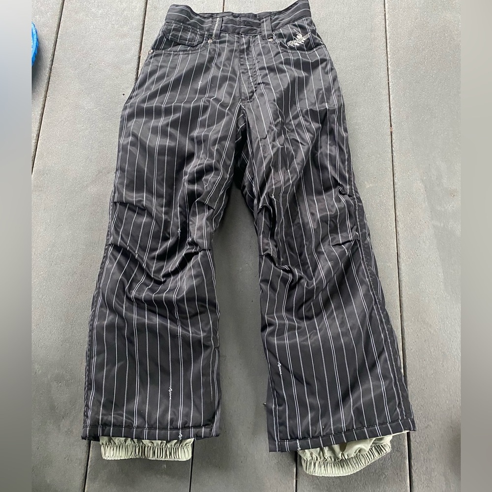 Rip Zone Med Kids Snow Board Pants 26” x 24”